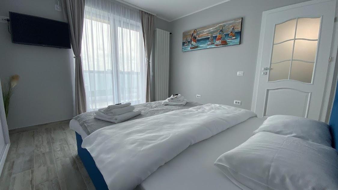 Dreamy Lake Mamaia Ngoại thất bức ảnh